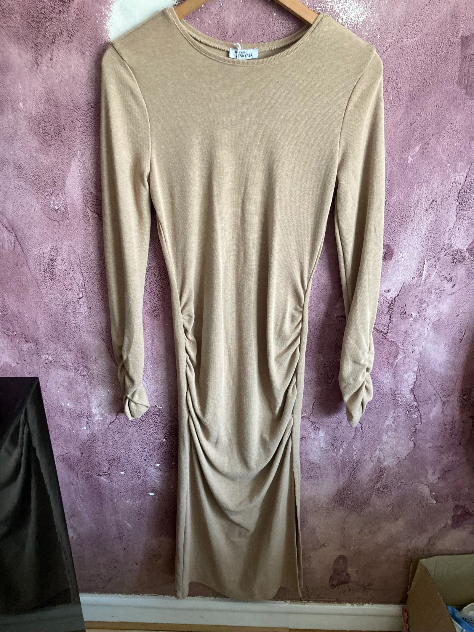 Très jolie robe d hiver taille 38